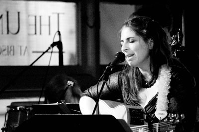 Lisa Safran at The Union Room